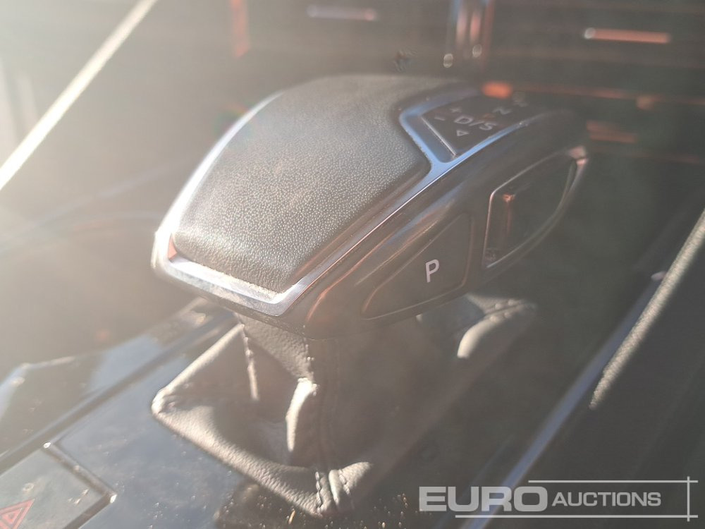 SUV 2023 Volkswagen Touareg: bild 38