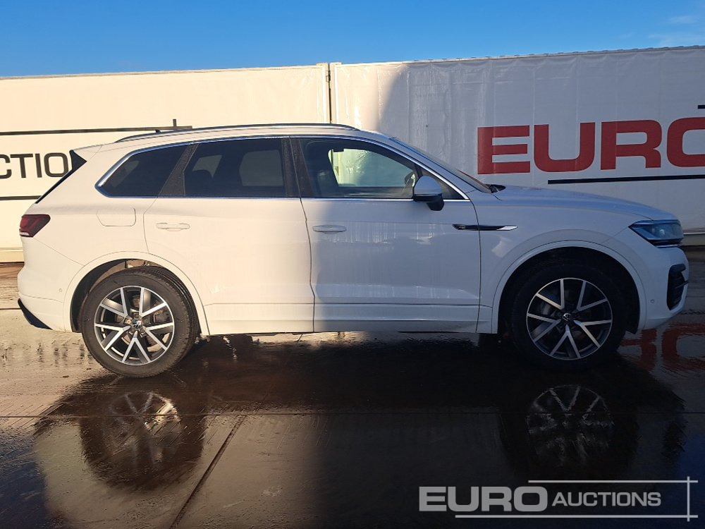 SUV 2023 Volkswagen Touareg: bild 6