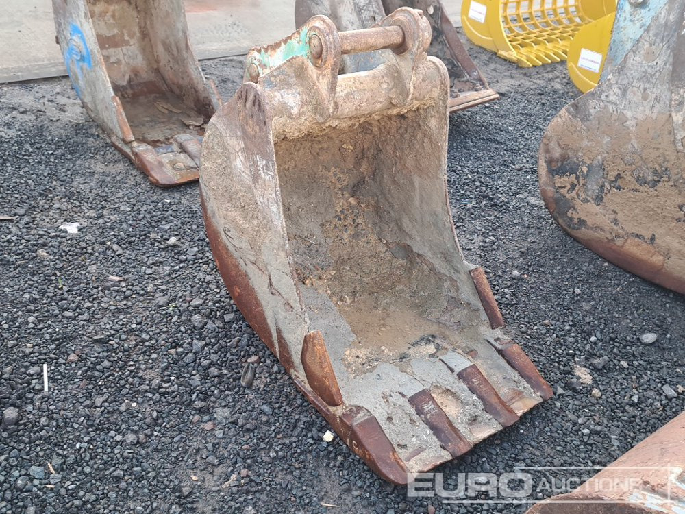 24" Strickland Digging Bucket 50mm Pin to suit 6-8 Ton Excavator - Skopa: bild 1 24" Strickland Digging Bucket 50mm Pin to suit 6-8 Ton Excavator - Skopa: bild 1