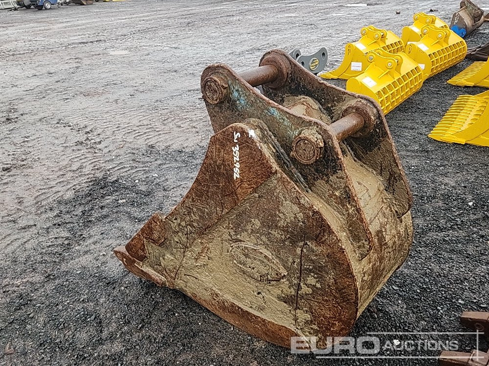 24" Strickland Digging Bucket 65mm Pin to suit 13 Ton Excavator - Skopa: bild 2 24" Strickland Digging Bucket 65mm Pin to suit 13 Ton Excavator - Skopa: bild 2