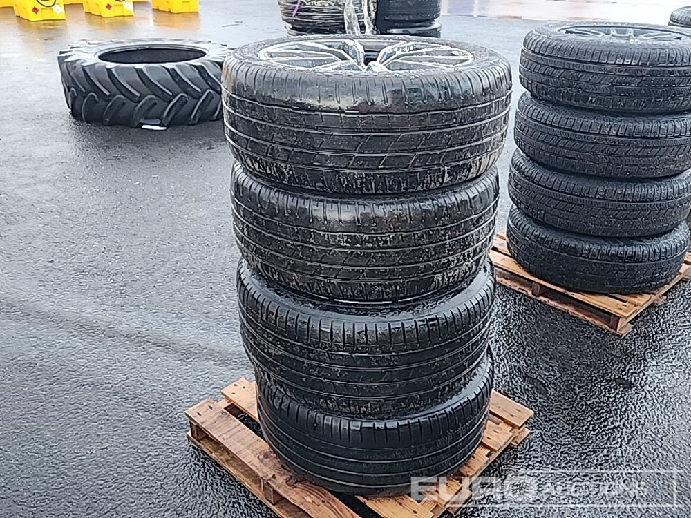 275/4520 Alloys to suit BMW (4 of) - Däck: bild 3 275/4520 Alloys to suit BMW (4 of) - Däck: bild 3