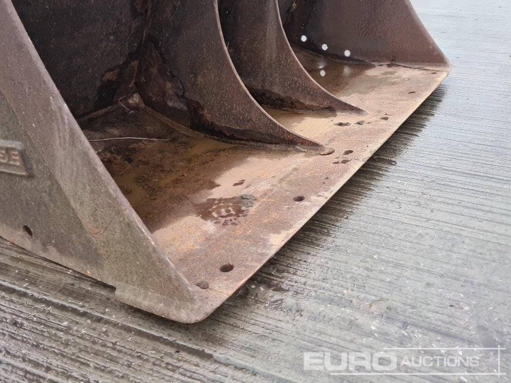 Skopa Case 72" Ditching Bucket 65mm Pin to suit 13 Ton Excavator: bild 12 Skopa Case 72" Ditching Bucket 65mm Pin to suit 13 Ton Excavator: bild 12