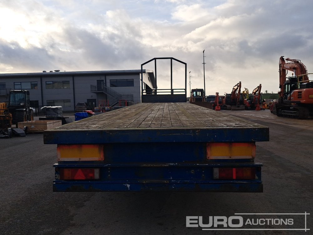 Dennison 45' Tri Axle Flat Trailer - Flaktrailer: bild 4 Dennison 45' Tri Axle Flat Trailer - Flaktrailer: bild 4