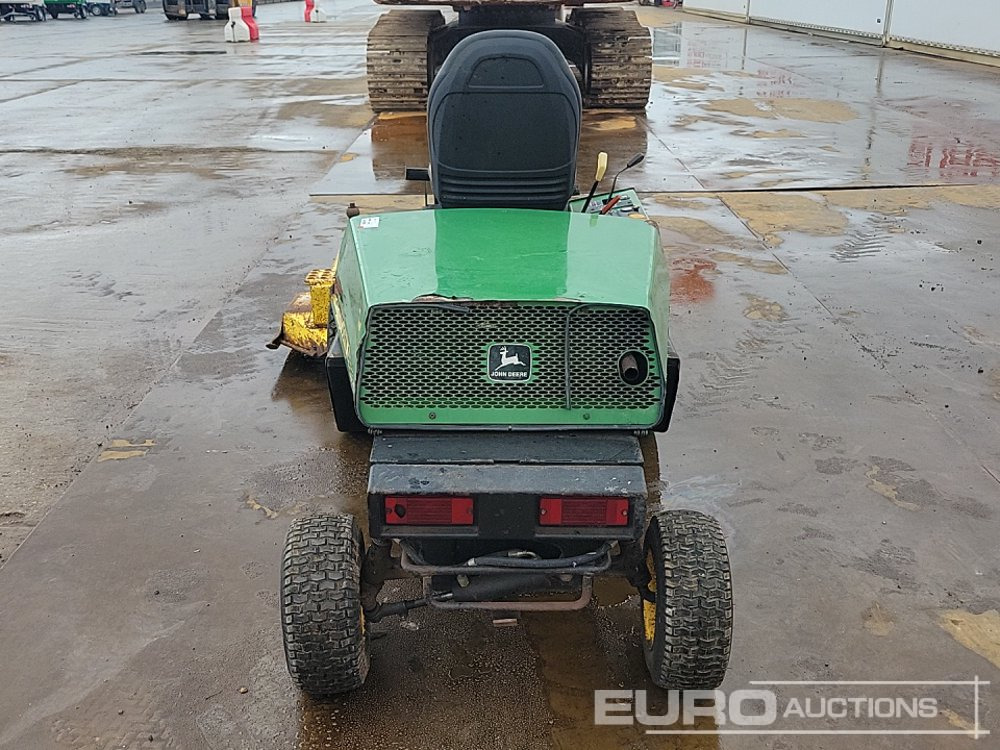 John Deere F935 - Gräsklippare: bild 4 John Deere F935 - Gräsklippare: bild 4