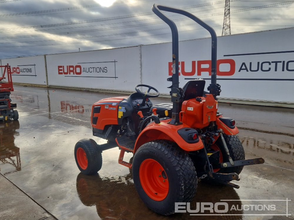 Kioti CK2810 - Minitraktor: bild 3 Kioti CK2810 - Minitraktor: bild 3