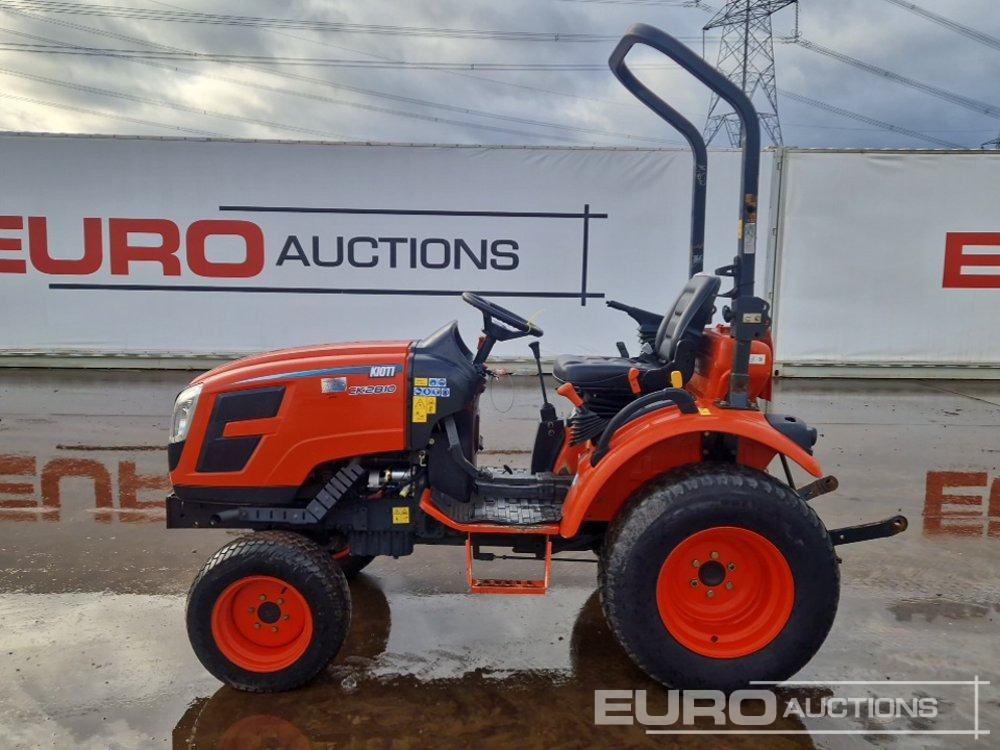 Kioti CK2810 - Minitraktor: bild 2 Kioti CK2810 - Minitraktor: bild 2