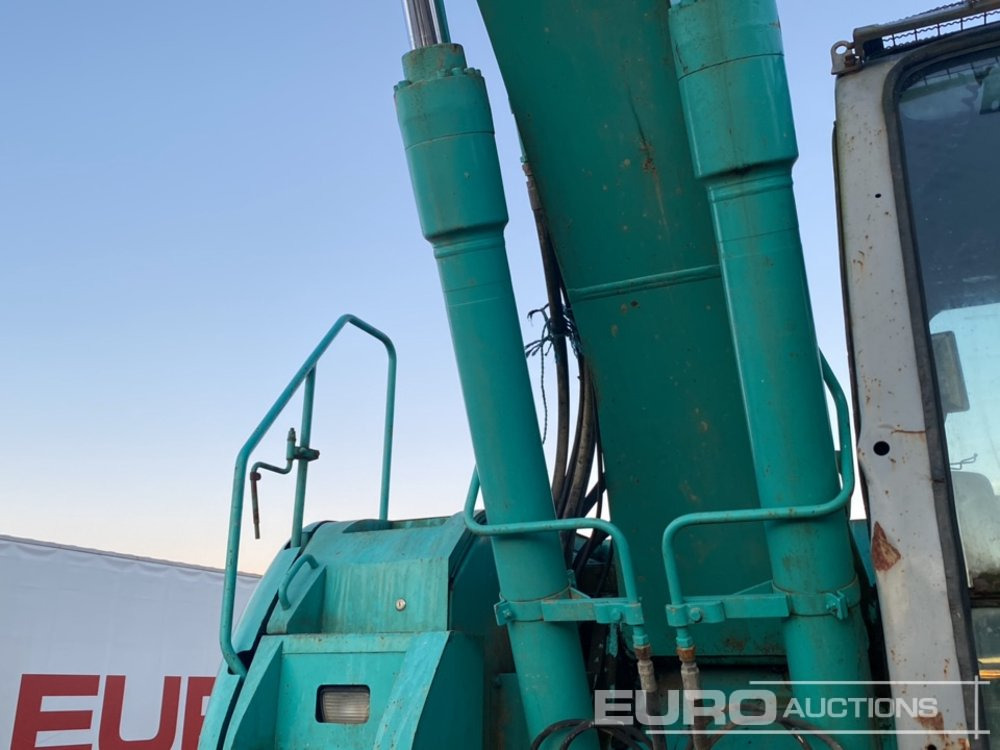 Bandgrävare Kobelco SK235SRLC: bild 20