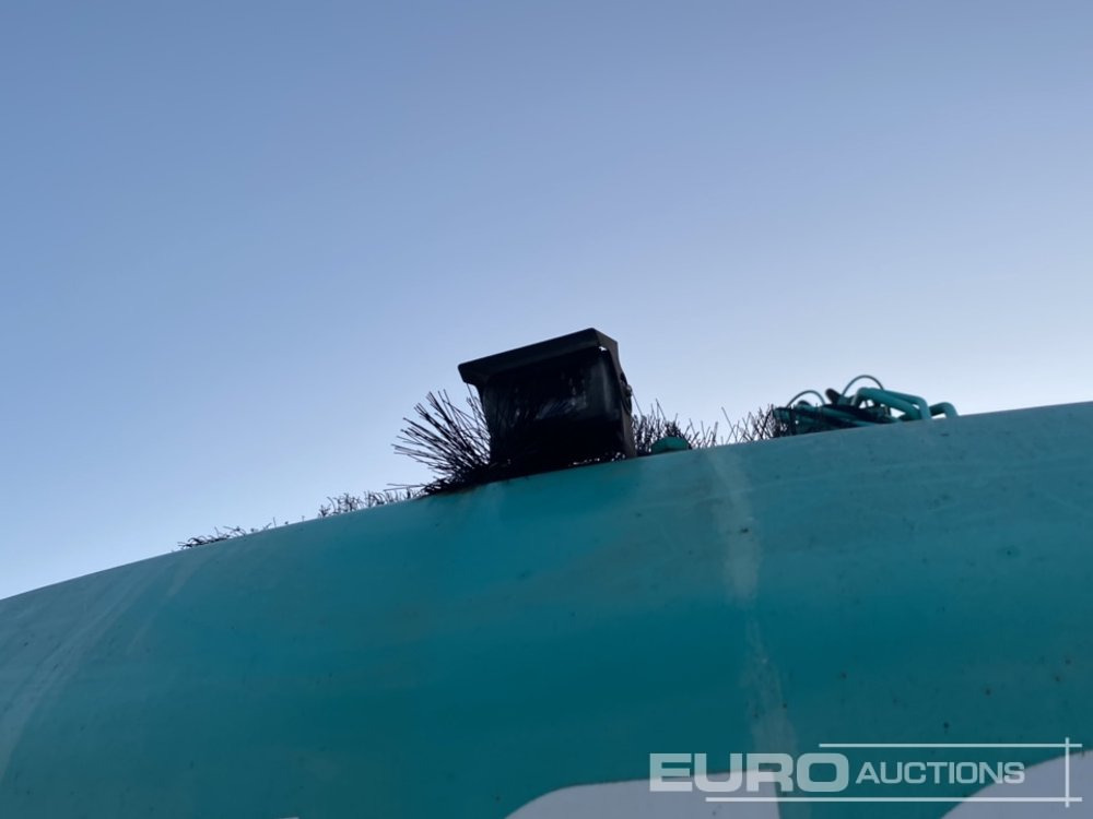 Bandgrävare Kobelco SK235SRLC: bild 45