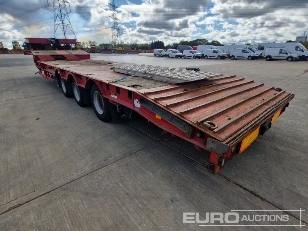 M&G Trailers Ltd, Step Frame Low Loader Tri Axle Rear Steering, 3m Extendable C/w Out Riggers & Alloy Ramps - Låg lastare trailer: bild 3 M&G Trailers Ltd, Step Frame Low Loader Tri Axle Rear Steering, 3m Extendable C/w Out Riggers & Alloy Ramps - Låg lastare trailer: bild 3