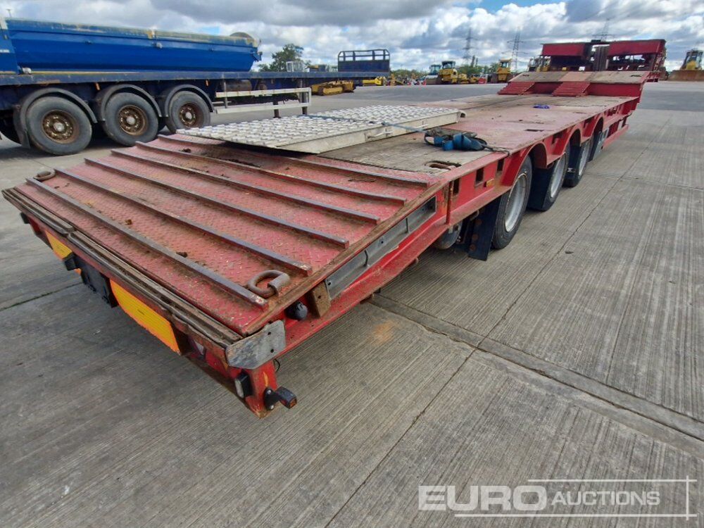M&G Trailers Ltd, Step Frame Low Loader Tri Axle Rear Steering, 3m Extendable C/w Out Riggers & Alloy Ramps - Låg lastare trailer: bild 5 M&G Trailers Ltd, Step Frame Low Loader Tri Axle Rear Steering, 3m Extendable C/w Out Riggers & Alloy Ramps - Låg lastare trailer: bild 5
