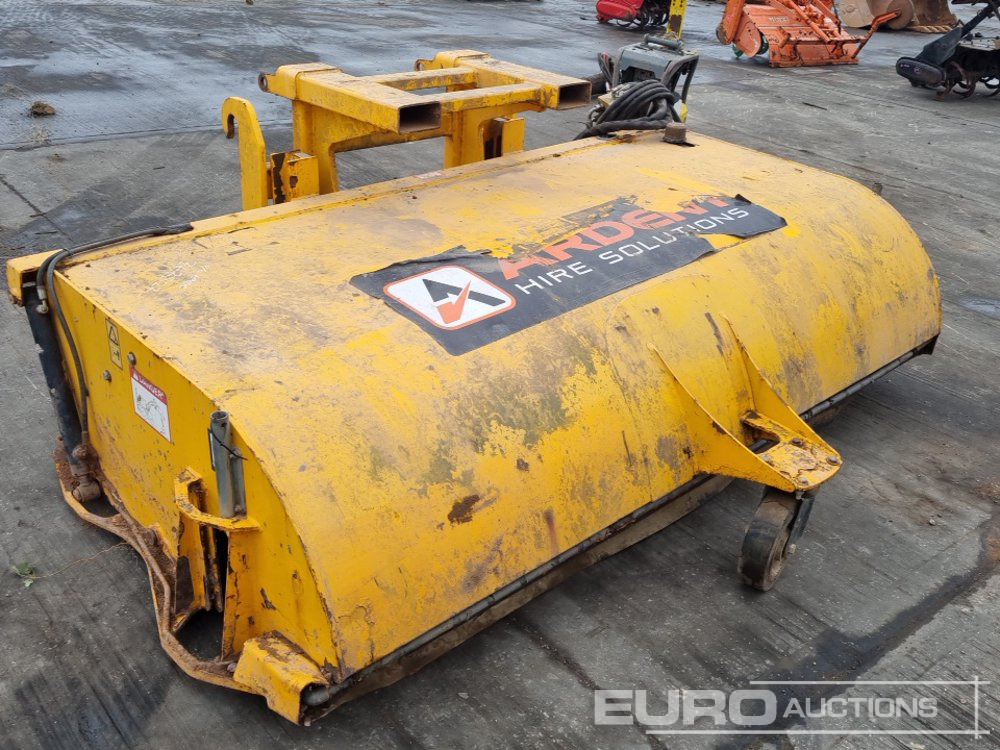 Materialhanteringsutrustning 2018 JCB SC240: bild 7