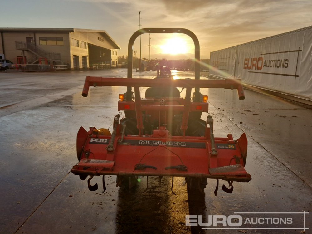 Mitsubishi MT160 - Minitraktor: bild 4 Mitsubishi MT160 - Minitraktor: bild 4