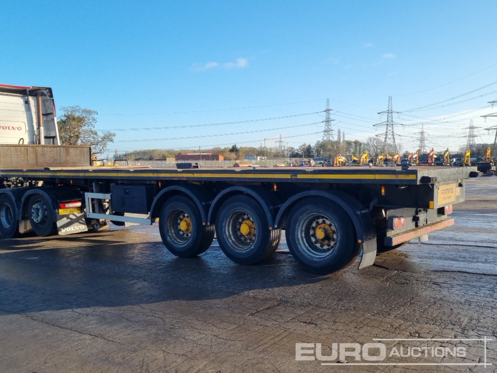 Montracon Tri Axle Flatbed Trailer, Twist Locks - Flaktrailer: bild 3 Montracon Tri Axle Flatbed Trailer, Twist Locks - Flaktrailer: bild 3