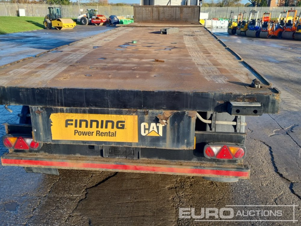 Montracon Tri Axle Flatbed Trailer, Twist Locks - Flaktrailer: bild 4 Montracon Tri Axle Flatbed Trailer, Twist Locks - Flaktrailer: bild 4