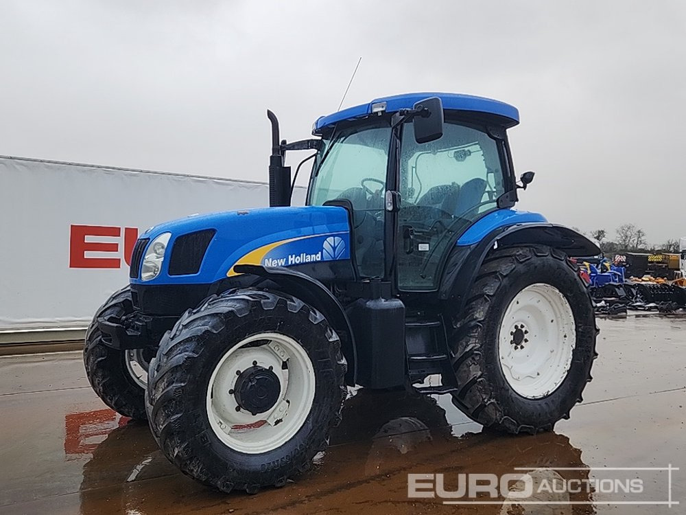 New Holland TS135A - Traktor: bild 1 New Holland TS135A - Traktor: bild 1