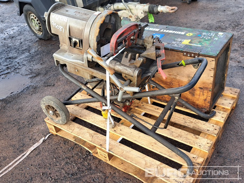 Ridgid 1233 110v Pipe Threading Machine - Garage & Verkstadsutrustning: bild 2 Ridgid 1233 110v Pipe Threading Machine - Garage & Verkstadsutrustning: bild 2