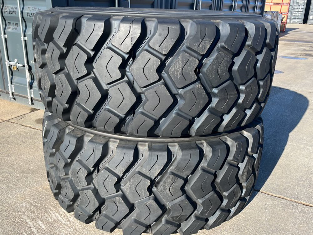 Rockbuster 29.5R25 TL E-4 Tyre to Suit Wheel Loader/Dump Truck (2 of) - Däck: bild 2 Rockbuster 29.5R25 TL E-4 Tyre to Suit Wheel Loader/Dump Truck (2 of) - Däck: bild 2