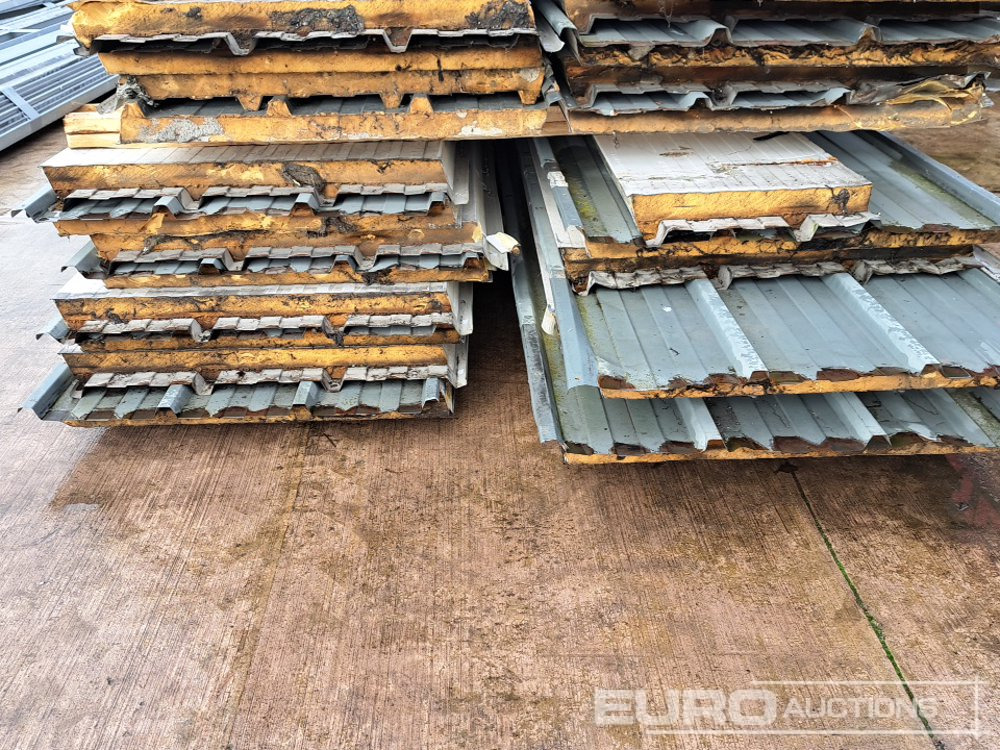 Selection of Kingspan Cladding - Entreprenadutrustning: bild 5 Selection of Kingspan Cladding - Entreprenadutrustning: bild 5