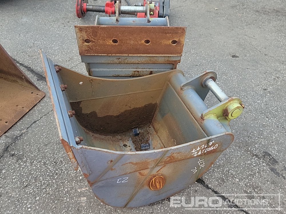 Strickland 24", 24" Digging Bucket 50mm Pin to suit 6-8 Ton Excavator - Skopa: bild 2 Strickland 24", 24" Digging Bucket 50mm Pin to suit 6-8 Ton Excavator - Skopa: bild 2