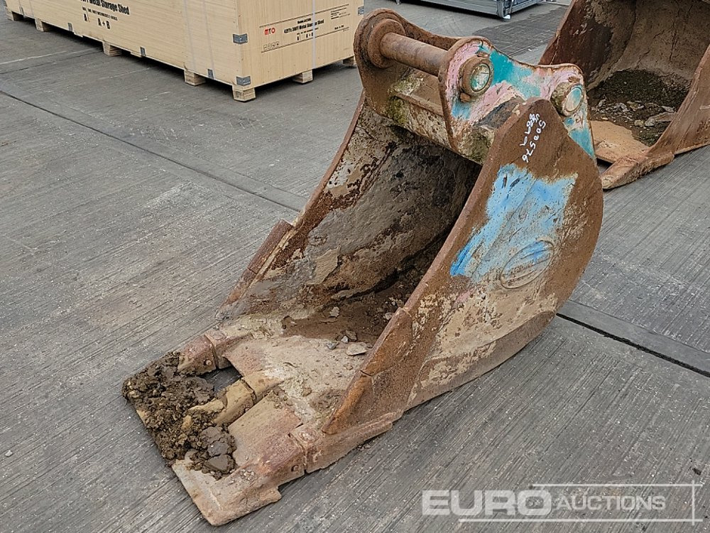 Strickland 24" Digging Bucket 65mm Pin to suit 13 Ton Excavator - Skopa: bild 1 Strickland 24" Digging Bucket 65mm Pin to suit 13 Ton Excavator - Skopa: bild 1