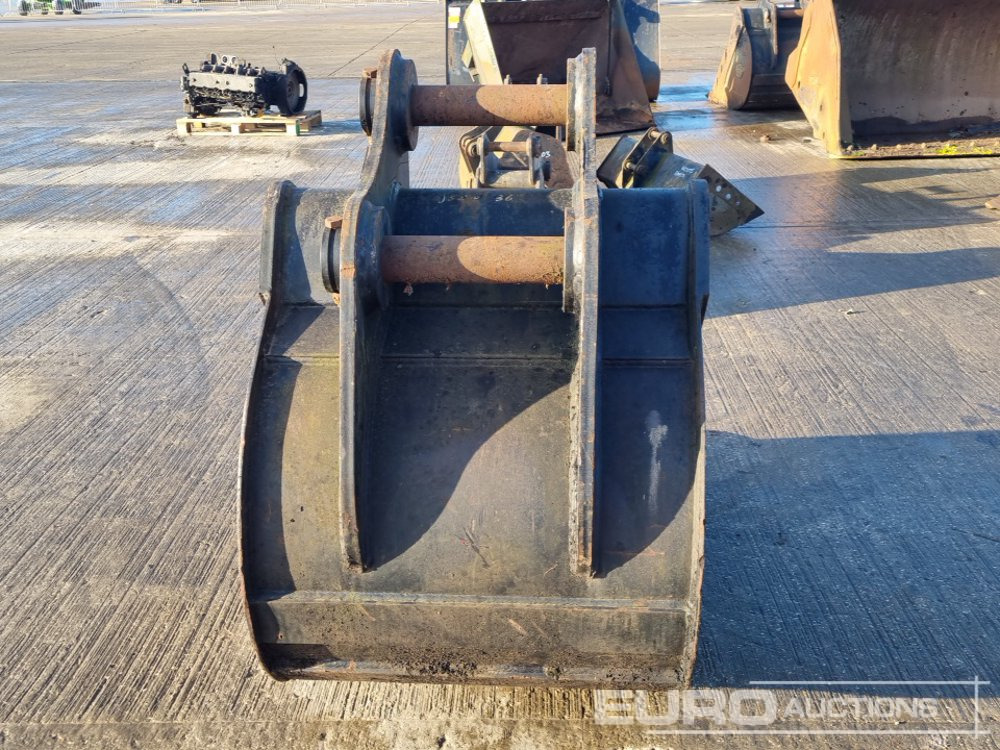 Strickland 36" Digging Bucket 80mm Pin to suit 20 Ton Excavator - Skopa: bild 4 Strickland 36" Digging Bucket 80mm Pin to suit 20 Ton Excavator - Skopa: bild 4