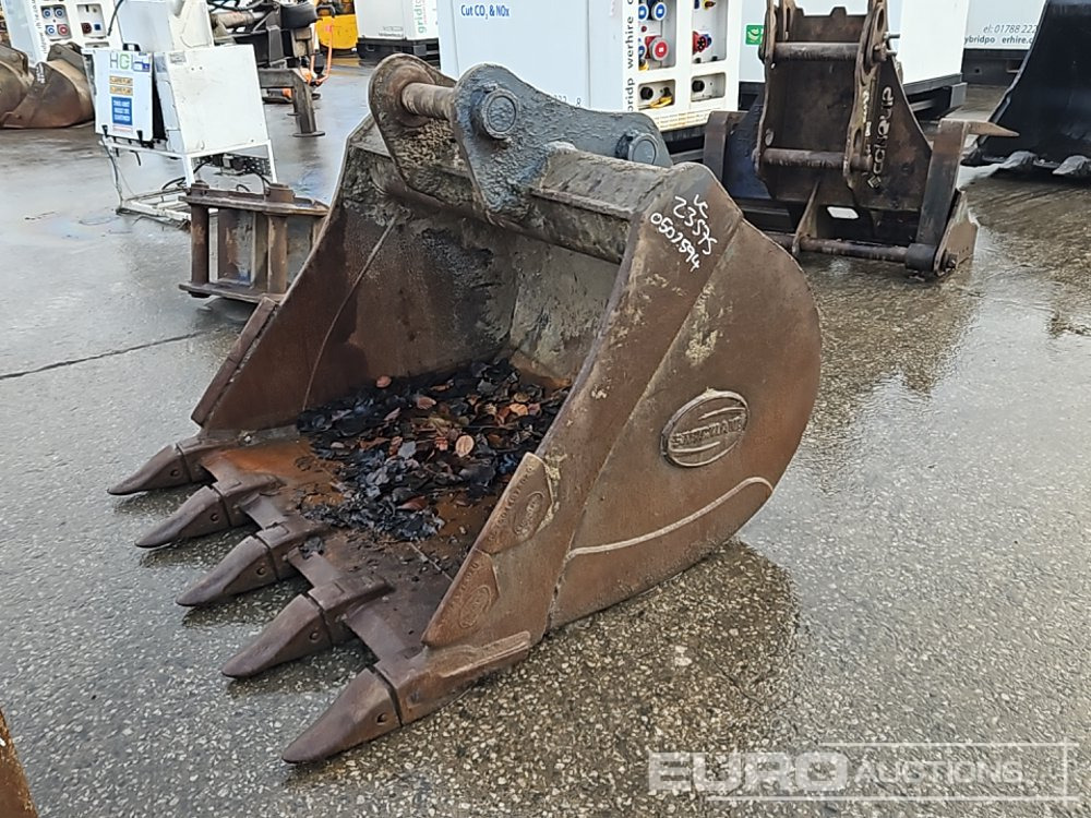 Strickland 48" Digging Bucket 65mm Pin to suit 13 Ton Excavator - Skopa: bild 1 Strickland 48" Digging Bucket 65mm Pin to suit 13 Ton Excavator - Skopa: bild 1