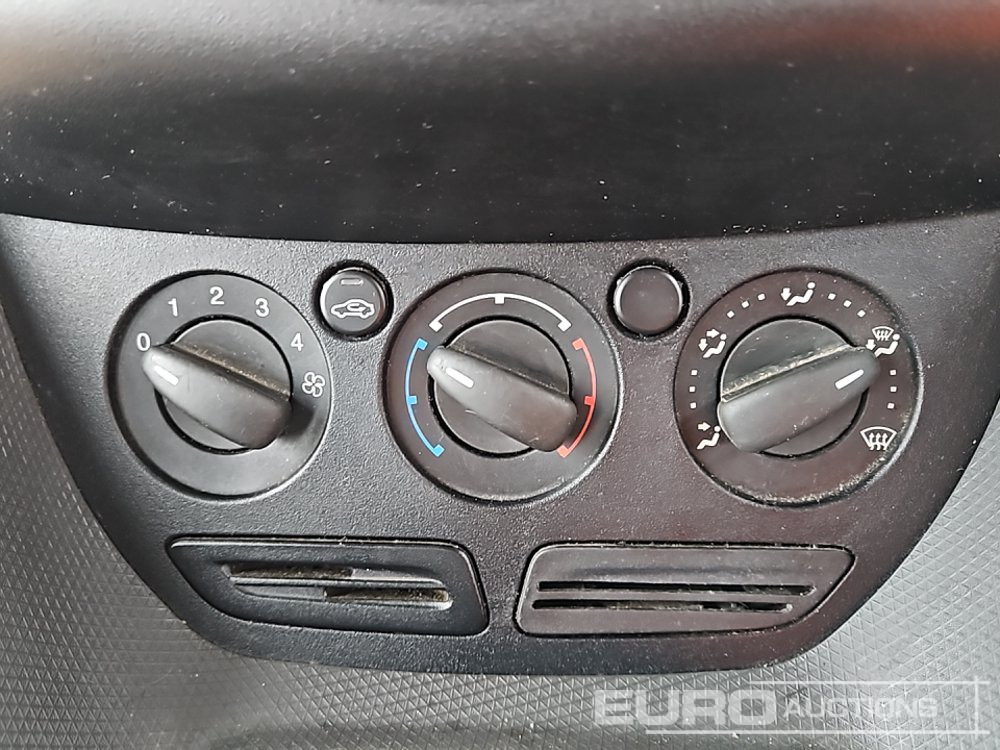 Transportbil 2017 Ford Transit Connect: bild 29