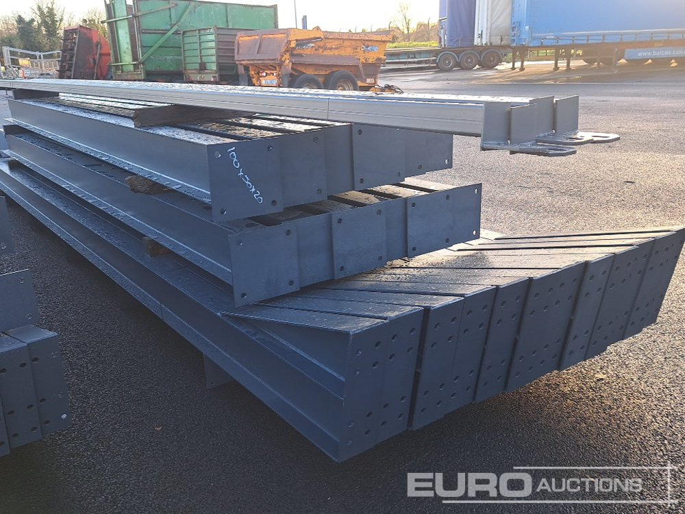 Unused 100' x 50' x 20' Steel Frame Building, 12.5 Roof Pitch, Purlin Cleats, Roof Bracing - Container hus: bild 2 Unused 100' x 50' x 20' Steel Frame Building, 12.5 Roof Pitch, Purlin Cleats, Roof Bracing - Container hus: bild 2