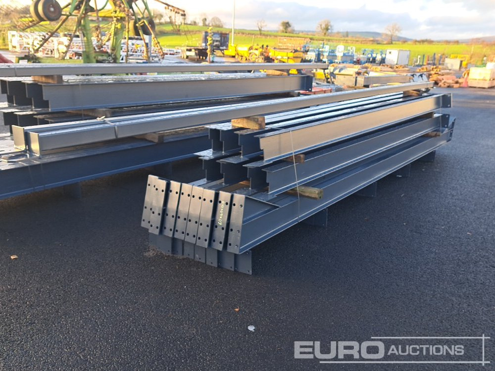 Unused 60' x 40' x 16.5' Steel Frame Building, 12.5 Roof Pitch, Purlin Cleats, Roof Bracing - Container hus: bild 1 Unused 60' x 40' x 16.5' Steel Frame Building, 12.5 Roof Pitch, Purlin Cleats, Roof Bracing - Container hus: bild 1