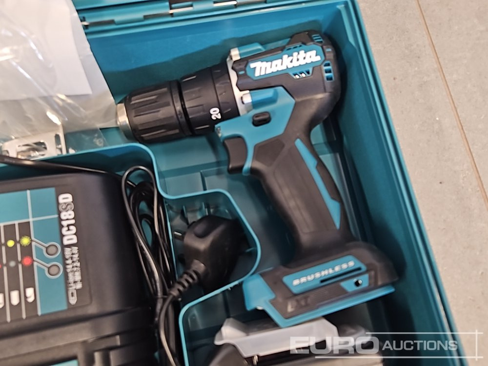Unused Makita DHP453 18V LXT Combi Dril, Makita DTD152 18V LXT Impact Driver, Battery, Charger, Bit Set - Garage & Verkstadsutrustning: bild 4 Unused Makita DHP453 18V LXT Combi Dril, Makita DTD152 18V LXT Impact Driver, Battery, Charger, Bit Set - Garage & Verkstadsutrustning: bild 4