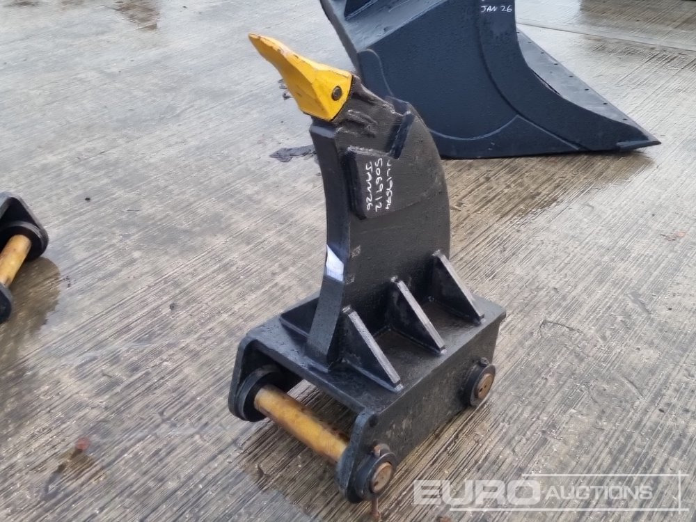 Unused Ripper 80mm Pin to suit 20 Ton Excavator - Skopa: bild 1 Unused Ripper 80mm Pin to suit 20 Ton Excavator - Skopa: bild 1