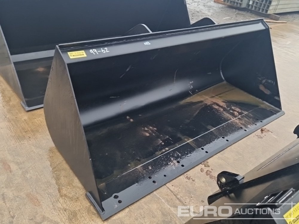 Unused Strickland 90" Loading Bucket to suit Manitou Telehandler - Skopa: bild 4 Unused Strickland 90" Loading Bucket to suit Manitou Telehandler - Skopa: bild 4