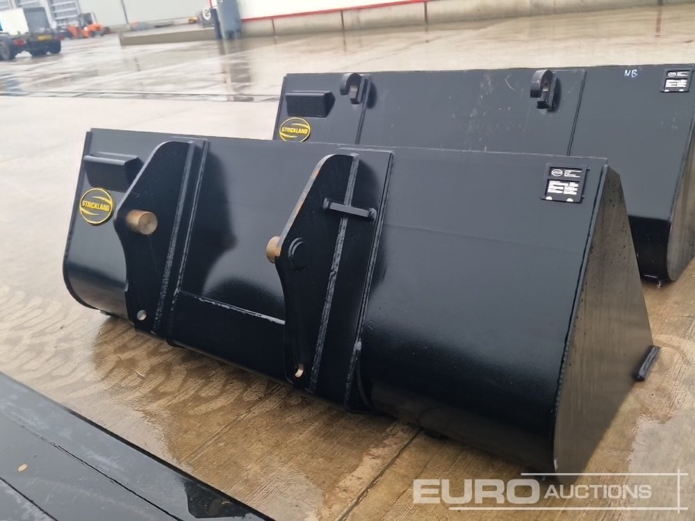Unused Strickland 90" Loading Bucket to suit Manitou Telehandler - Skopa: bild 3 Unused Strickland 90" Loading Bucket to suit Manitou Telehandler - Skopa: bild 3