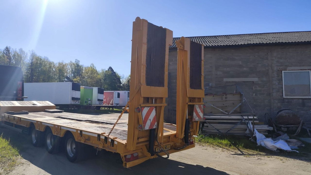 Diversen MAC Trailer - Låg lastare semitrailer: bild 4 Diversen MAC Trailer - Låg lastare semitrailer: bild 4