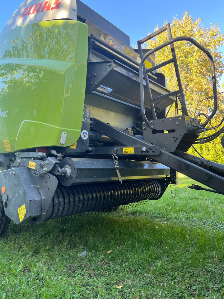 Rotopressa usata Claas VARIANT 380 RC - Rundbalspress: bild 4 Rotopressa usata Claas VARIANT 380 RC - Rundbalspress: bild 4