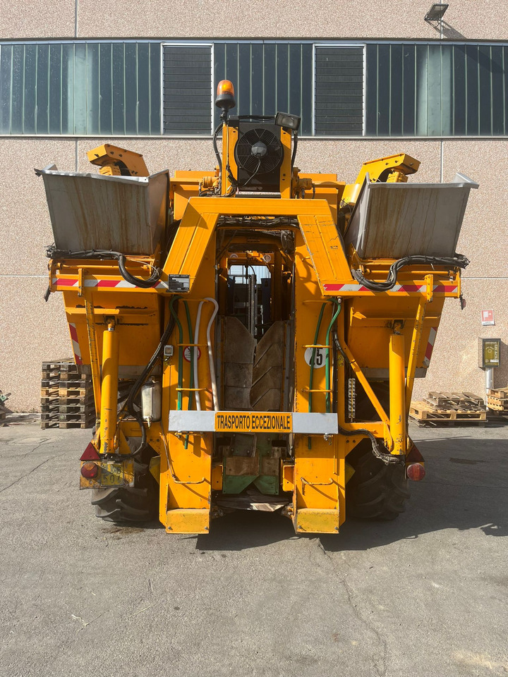 Vendemmiatrice usata Grégoire G60I - Druvskördare: bild 2 Vendemmiatrice usata Grégoire G60I - Druvskördare: bild 2