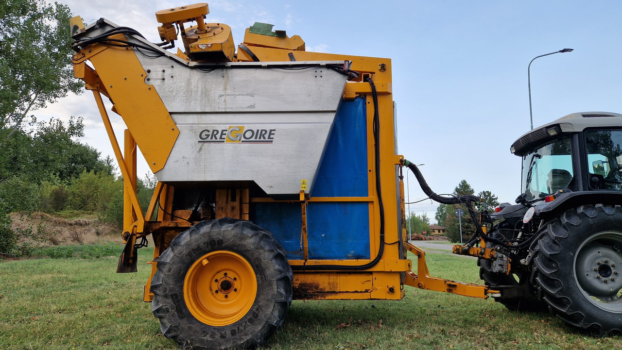 Vendemmiatrice usata Grégoire G60I - Druvskördare: bild 1 Vendemmiatrice usata Grégoire G60I - Druvskördare: bild 1