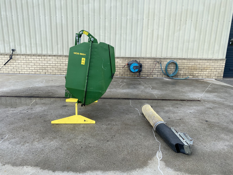 John Deere MCS 580 H, Hoogkieper, Opvangbak + afzuiging - Slåttermaskin: bild 5 John Deere MCS 580 H, Hoogkieper, Opvangbak + afzuiging - Slåttermaskin: bild 5