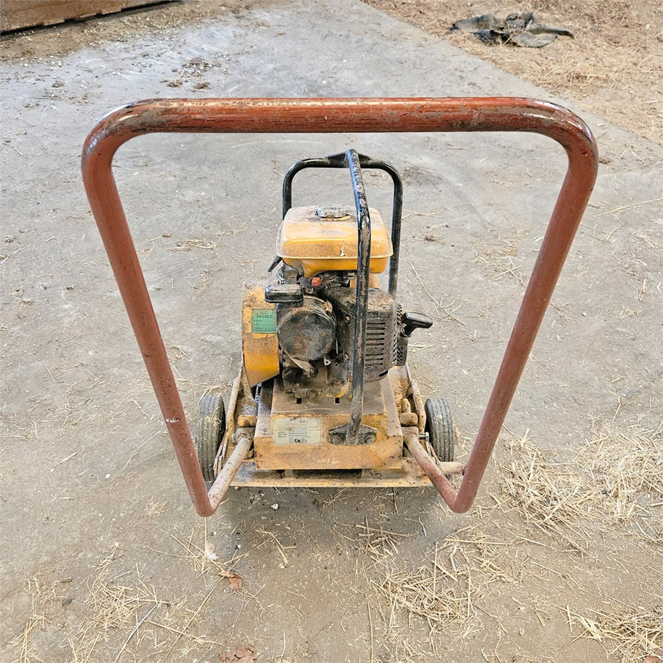 ABC 510 - Vibroplatta: bild 4 ABC 510 - Vibroplatta: bild 4