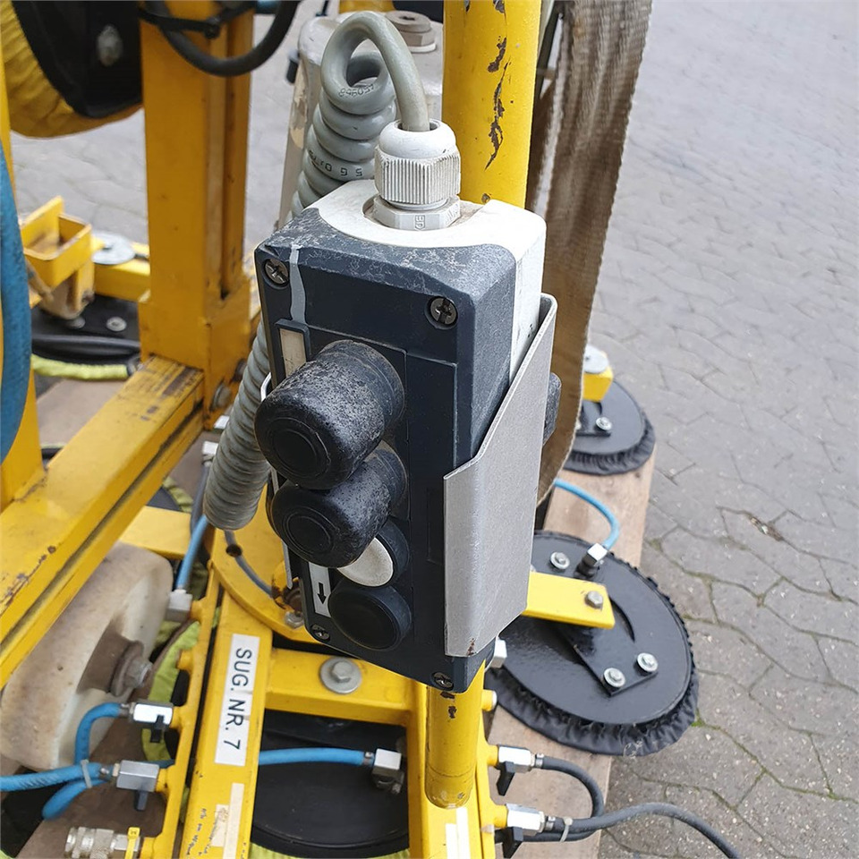 ABC DSH2/12 V - Entreprenadutrustning: bild 4 ABC DSH2/12 V - Entreprenadutrustning: bild 4