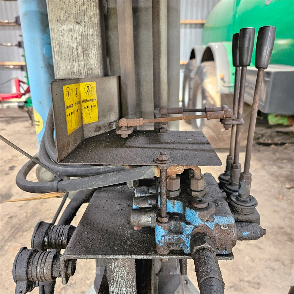 ABC RTS 3-4 - Gödselspridare: bild 4 ABC RTS 3-4 - Gödselspridare: bild 4