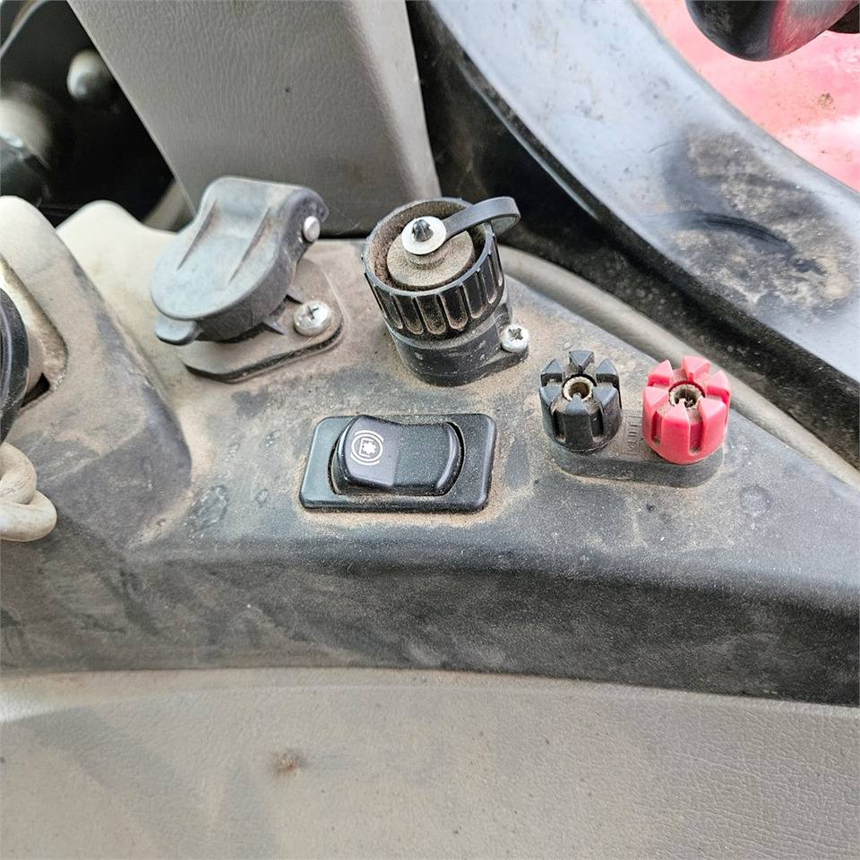 Traktor CASE IH Maxxum 115: bild 30 Traktor CASE IH Maxxum 115: bild 30