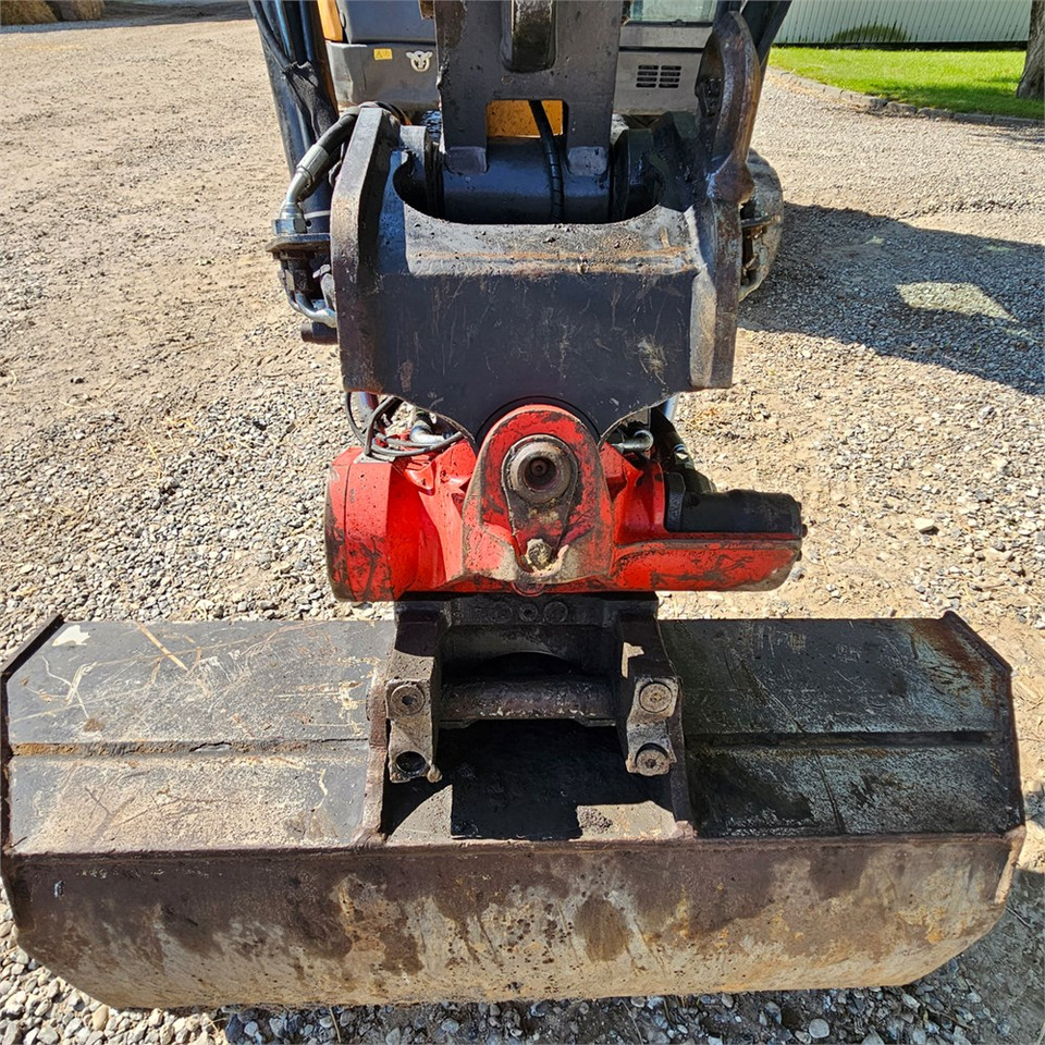 Minigrävmaskin Case CX75C SR: bild 28