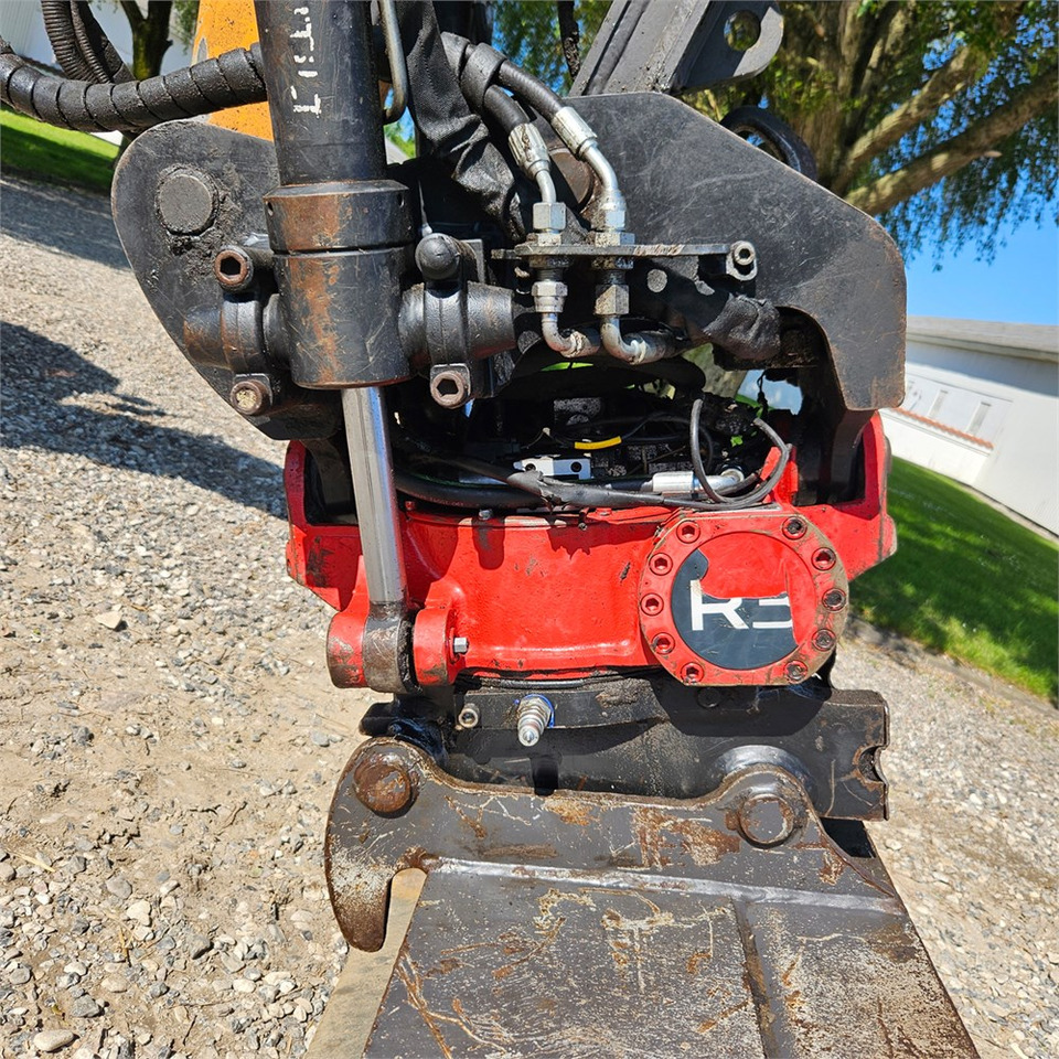 Minigrävmaskin Case CX75C SR: bild 29