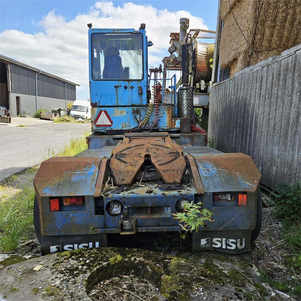 Sisu TRX 181 - Dragbil: bild 5 Sisu TRX 181 - Dragbil: bild 5