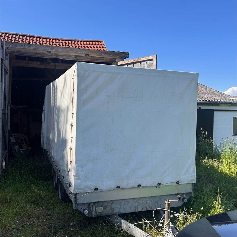 Eduard 4 - Kapellsläp: bild 4 Eduard 4 - Kapellsläp: bild 4