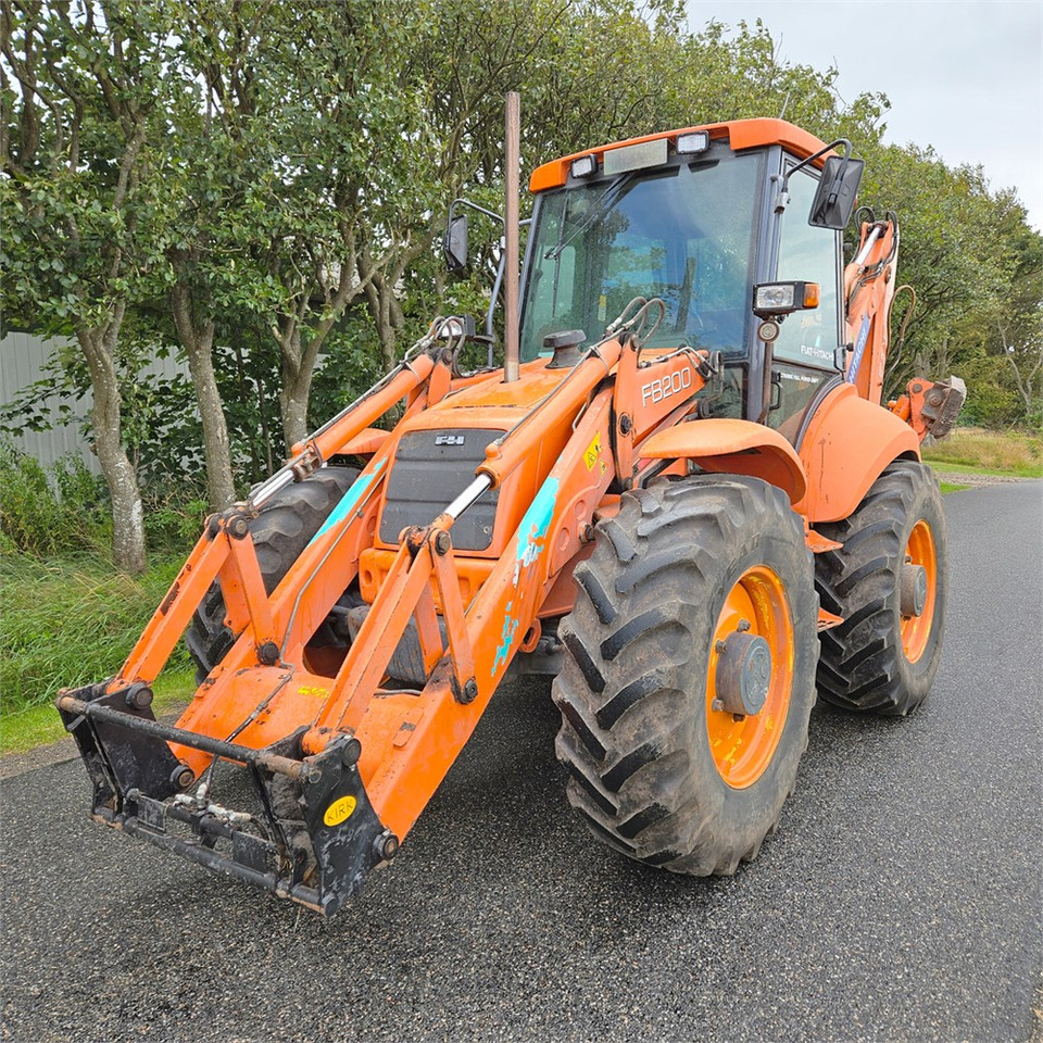 Fiat-Hitachi FB200-4PS - Grävlastare: bild 1 Fiat-Hitachi FB200-4PS - Grävlastare: bild 1