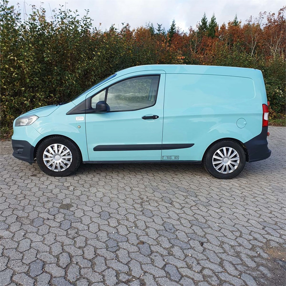 Ford Transit Courier 1,0 Ecoboost - Små skåpbil: bild 3 Ford Transit Courier 1,0 Ecoboost - Små skåpbil: bild 3