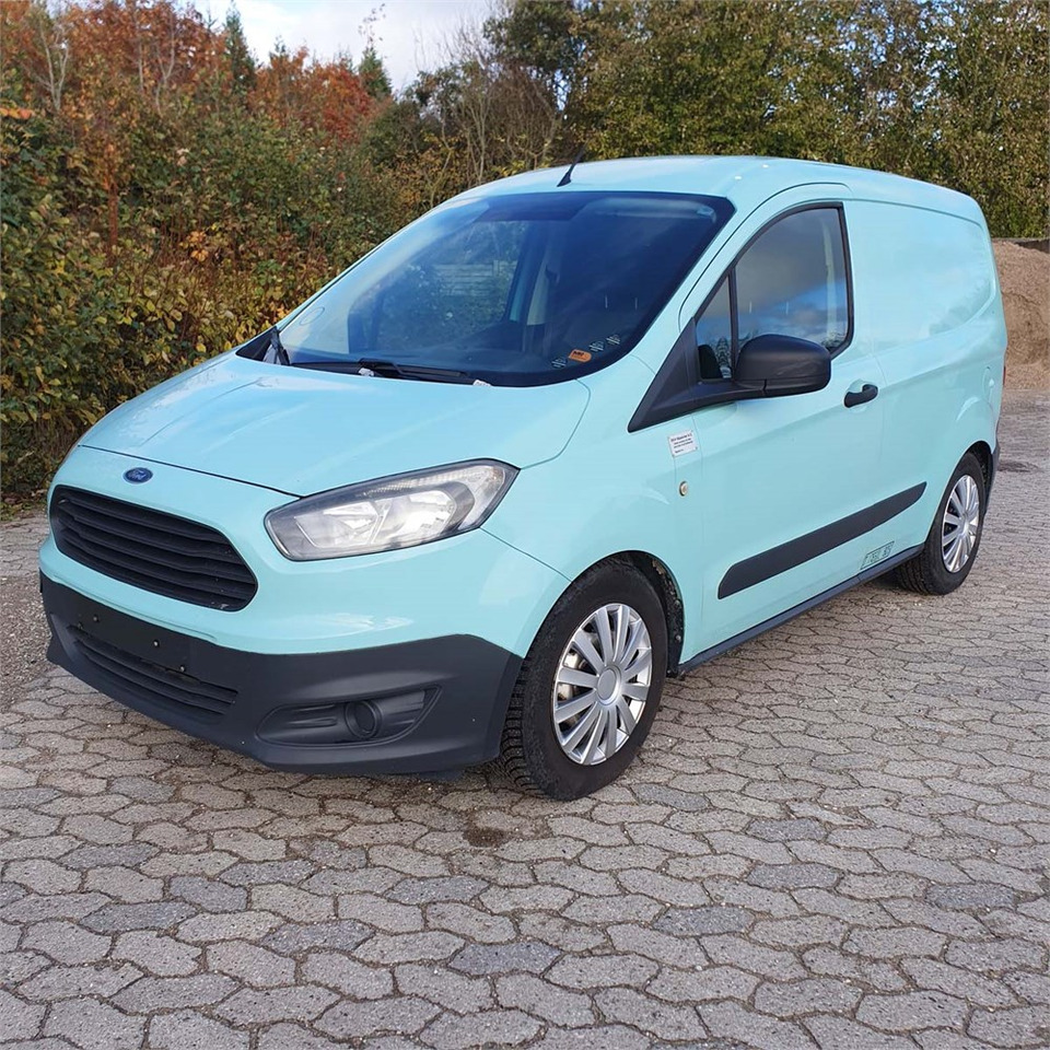 Ford Transit Courier 1,0 Ecoboost - Små skåpbil: bild 2 Ford Transit Courier 1,0 Ecoboost - Små skåpbil: bild 2