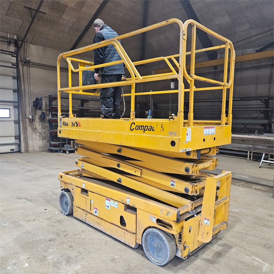 Haulotte Ciseaux Compact 10 - Saxlift: bild 3 Haulotte Ciseaux Compact 10 - Saxlift: bild 3